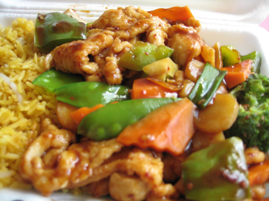 Order 78. Hunan Chicken(Spicy) food online from Chen's Yummy House store, Dumont on bringmethat.com