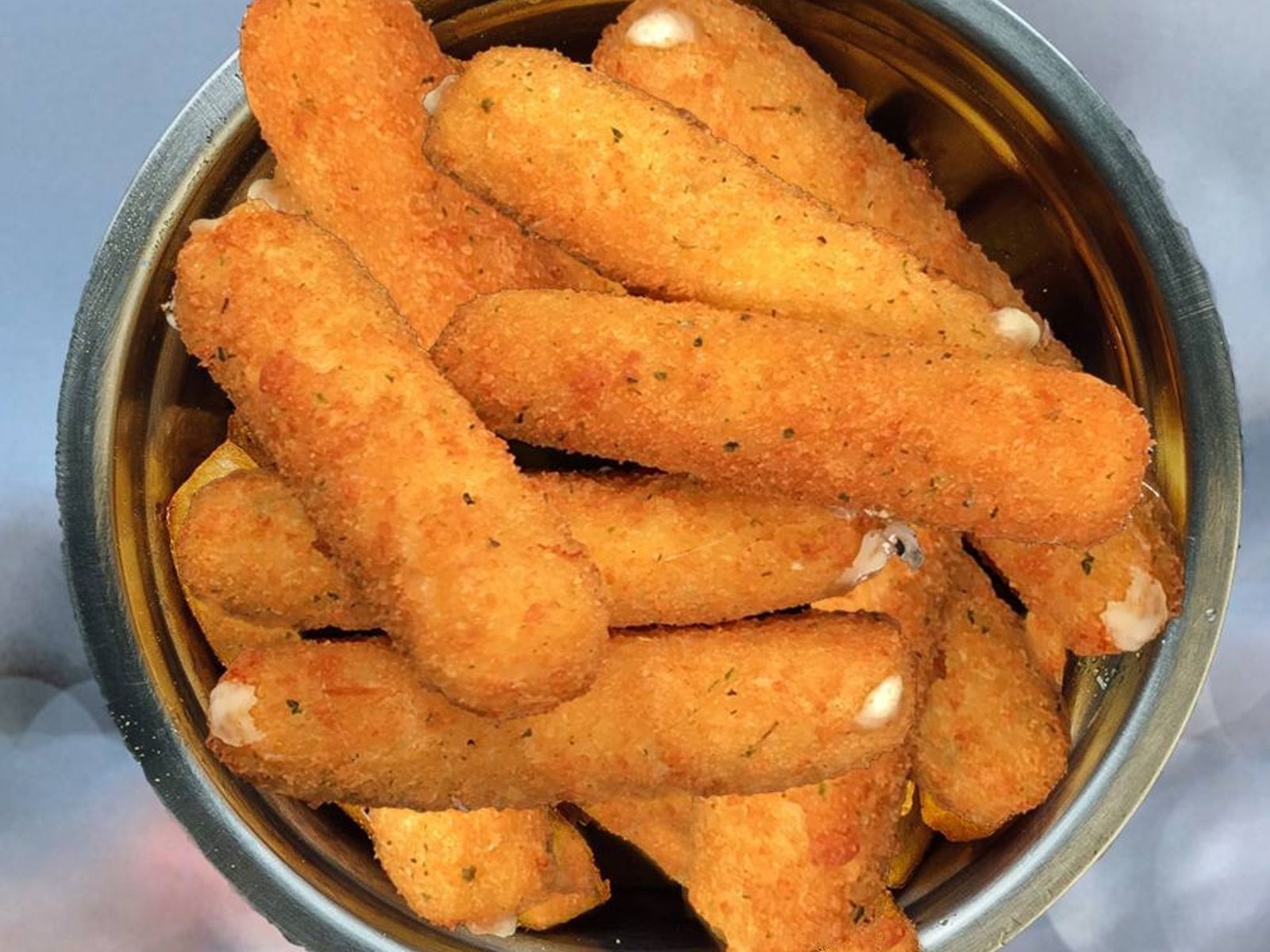 Order Fried Mozzarella Sticks (5 Pieces) food online from Lord Of The Wings store, Los Angeles on bringmethat.com