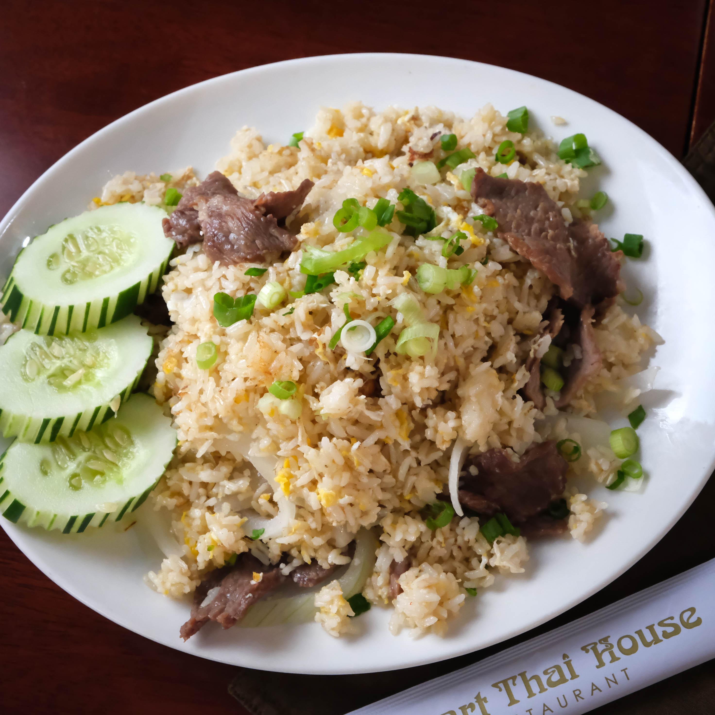 Order E52. Beef Fried Rice food online from Manee Thai store, Chicago on bringmethat.com
