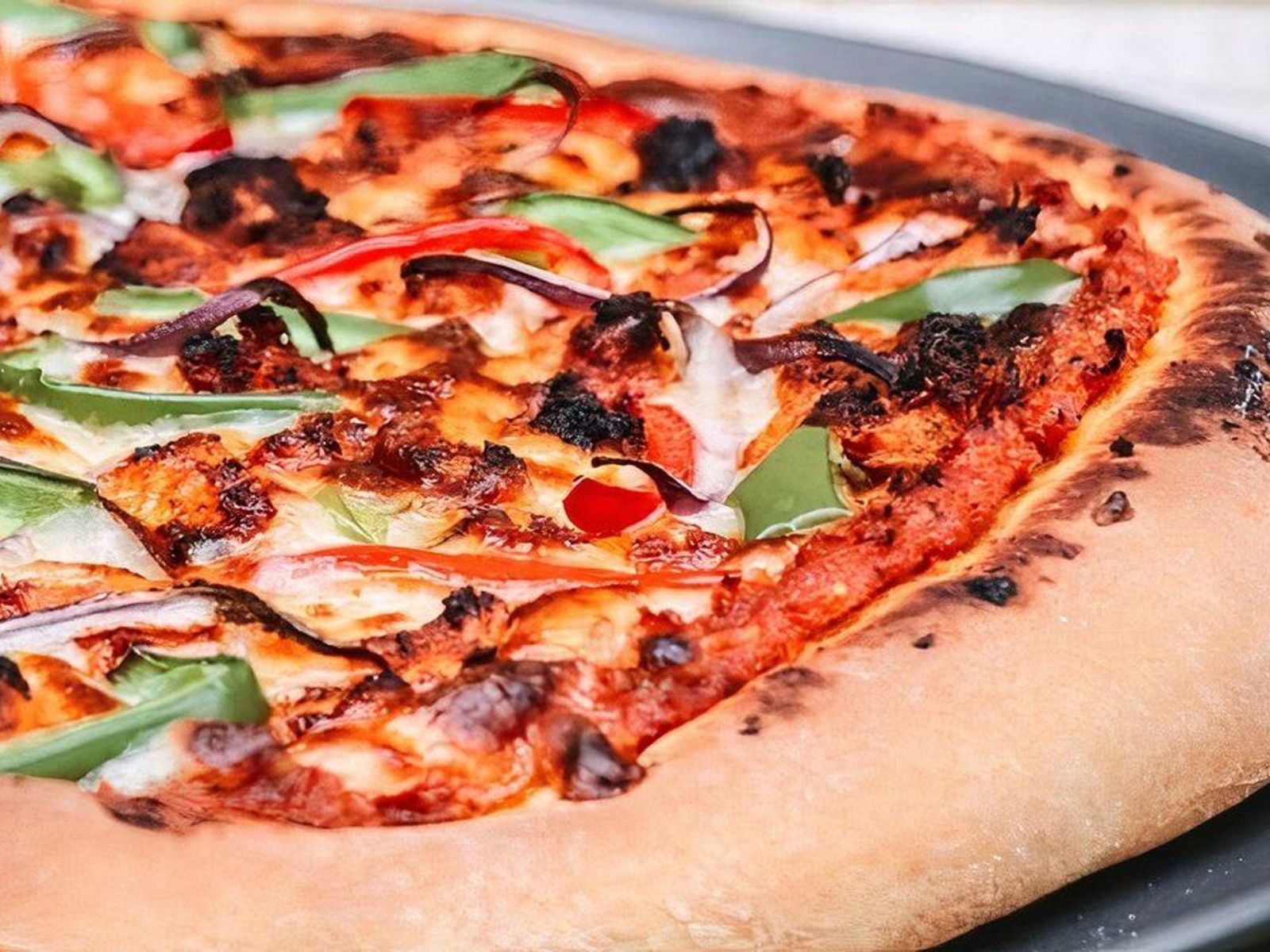 Order Chilli Chicken Pizza food online from Curry Home store, Pittsburgh on bringmethat.com