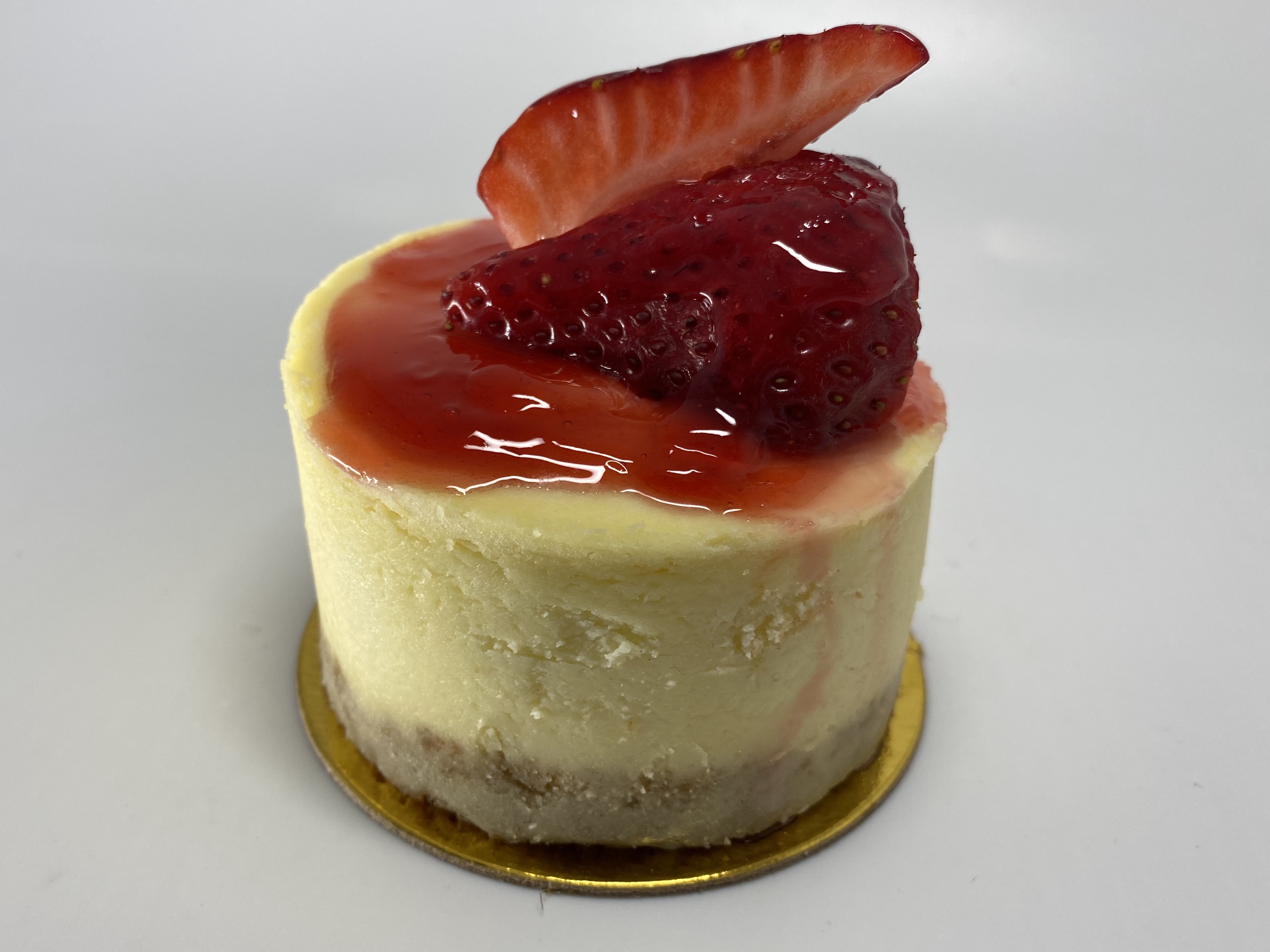 Order Strawberry Cheesecake  food online from Astoria Bakery & Cafe store, New York on bringmethat.com