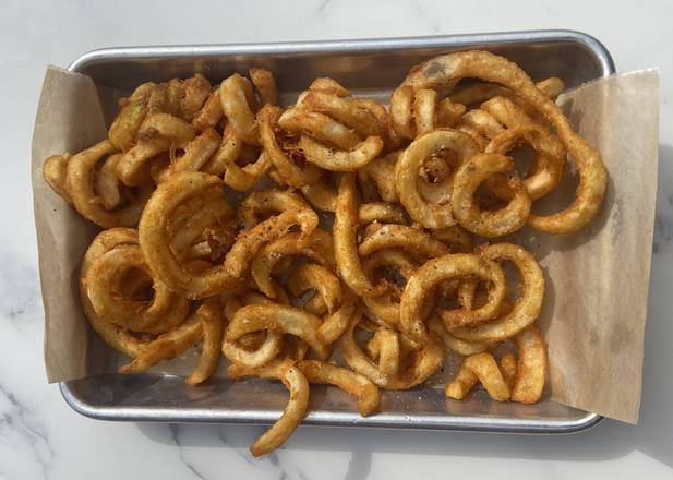 Order Curly Fries food online from Bobcat Bonnie's store, Wyandotte on bringmethat.com