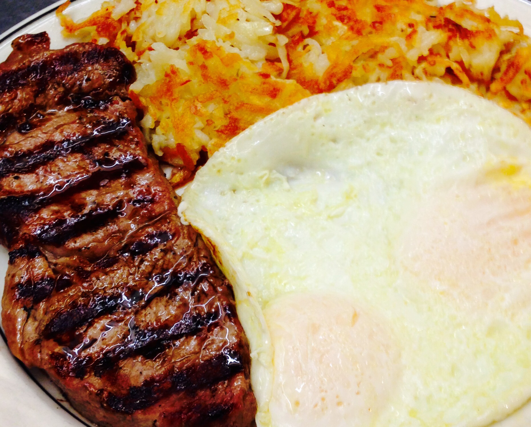 Order Top Sirloin Steak and Eggs Breakfast food online from Parkway Family Restaurant store, Madison on bringmethat.com