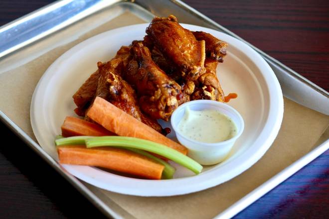 Order 1 Pound Of Buffalo Wings food online from Mavericks store, Roseville on bringmethat.com