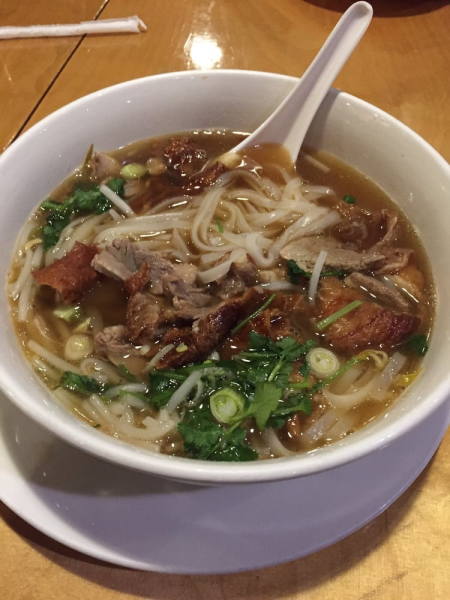 Order Duck Noodle Soup food online from Ing Doi Thai Kitchen store, Saugus on bringmethat.com