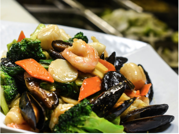 Order Assorted Seafood with Veggies (Palbo-Chae) food online from House Of Joy Restaurant store, Buena Park on bringmethat.com