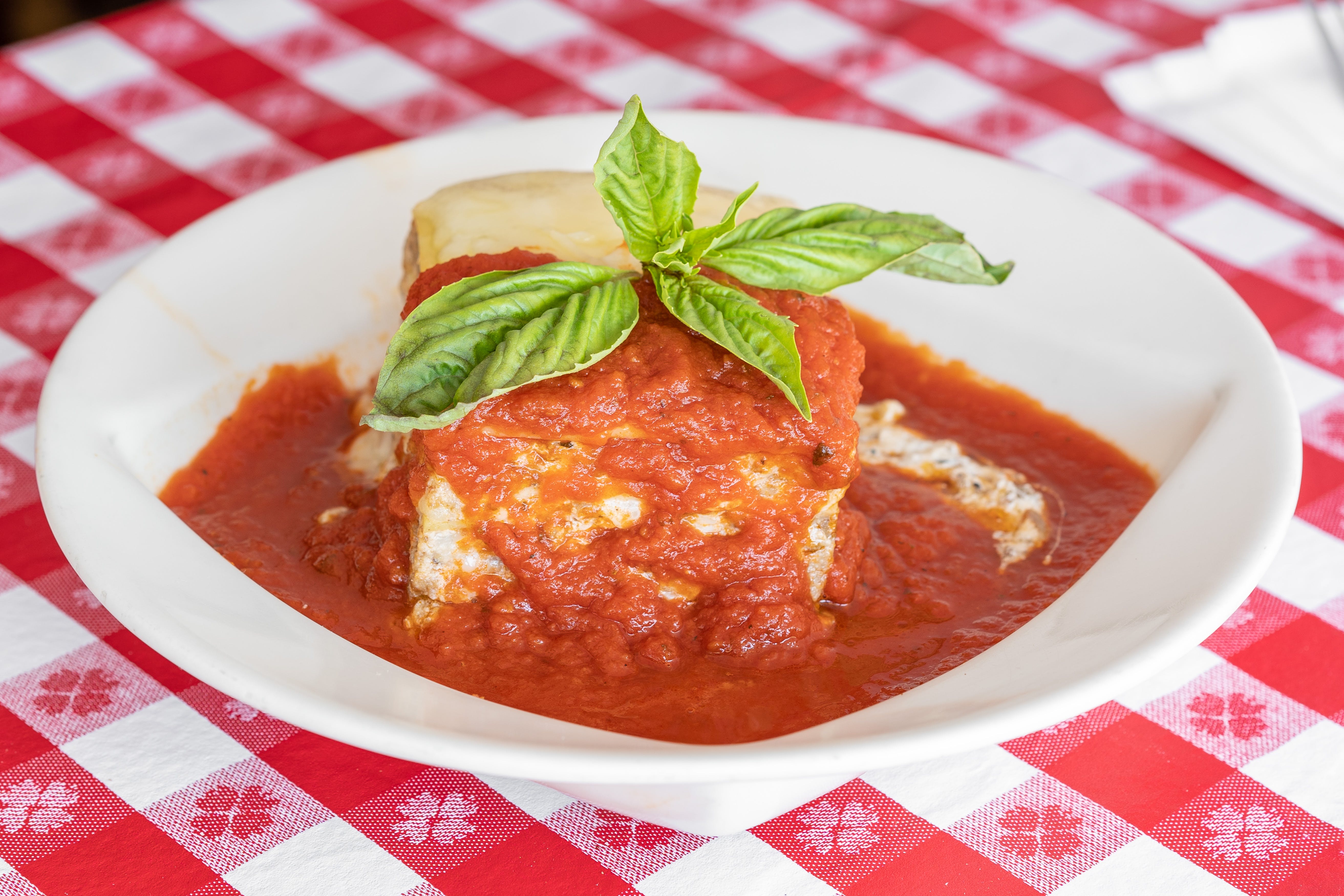 Order Meat Lasagna - Pasta food online from Luisa's Pizza Pasta & More store, Jackson on bringmethat.com