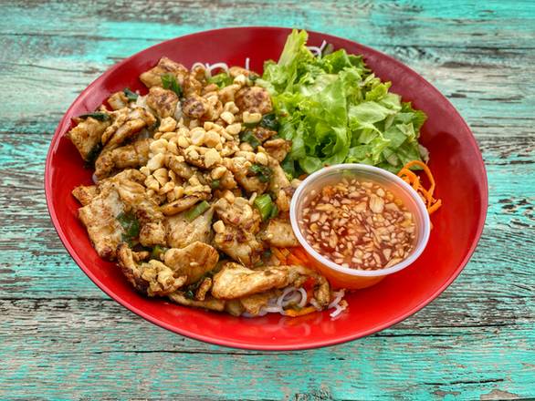 Order Sauteed Chicken Vermicelli Bowl food online from Hughie store, Houston on bringmethat.com