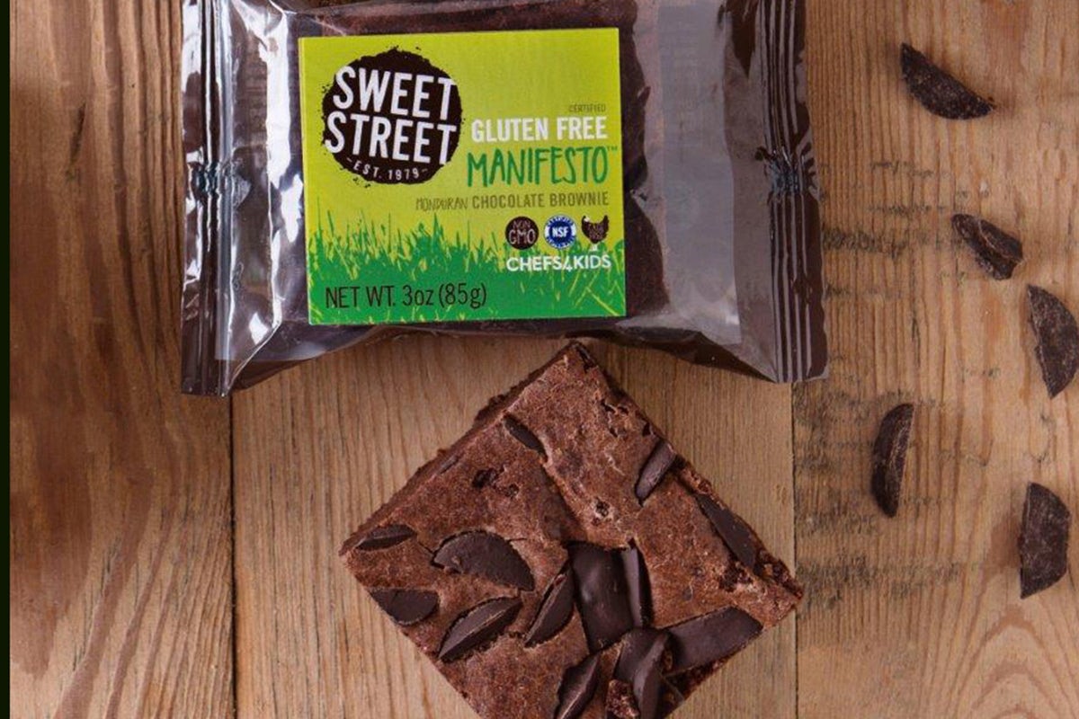 Order Gluten Free Honduran Chocolate Brownies food online from Fuzzy's Taco Shop store, Fort Worth on bringmethat.com
