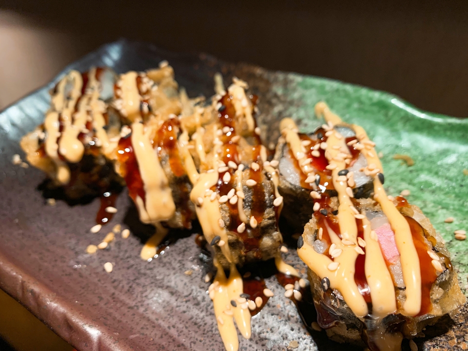 Order Spicy Tuna Tempura Roll food online from Sushi Too store, Pittsburgh on bringmethat.com