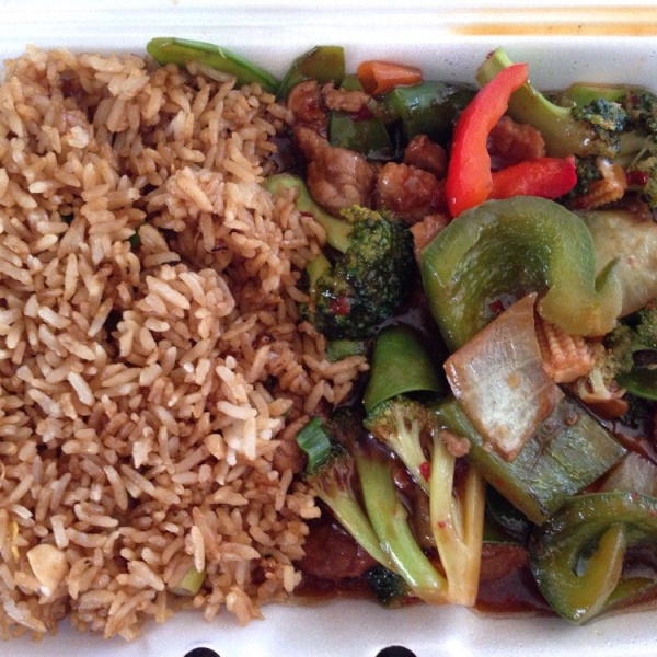 Order Hunan Meat food online from Tom Lee's Chop Suey store, Chicago on bringmethat.com