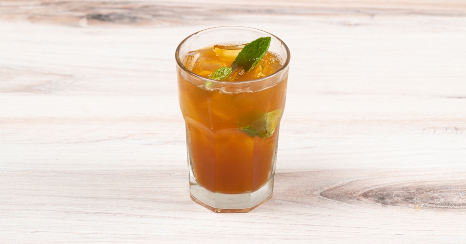 Order Moroccan Mint Iced Tea food online from La Creme Cafe store, Los Angeles on bringmethat.com