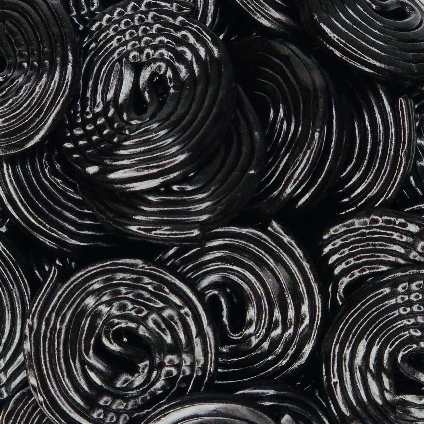 Order Black Licorice Wheels food online from Naper Nuts & Sweets store, Naperville on bringmethat.com