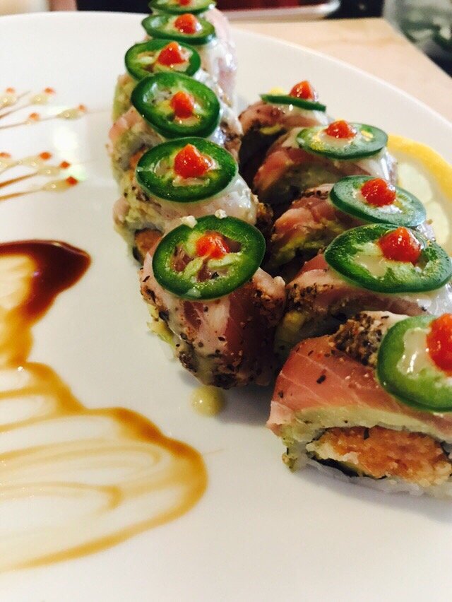 Order Crazy Tuna Special Roll food online from Ichiban Japanese Sushi Bar & Grill store, Peachtree City on bringmethat.com