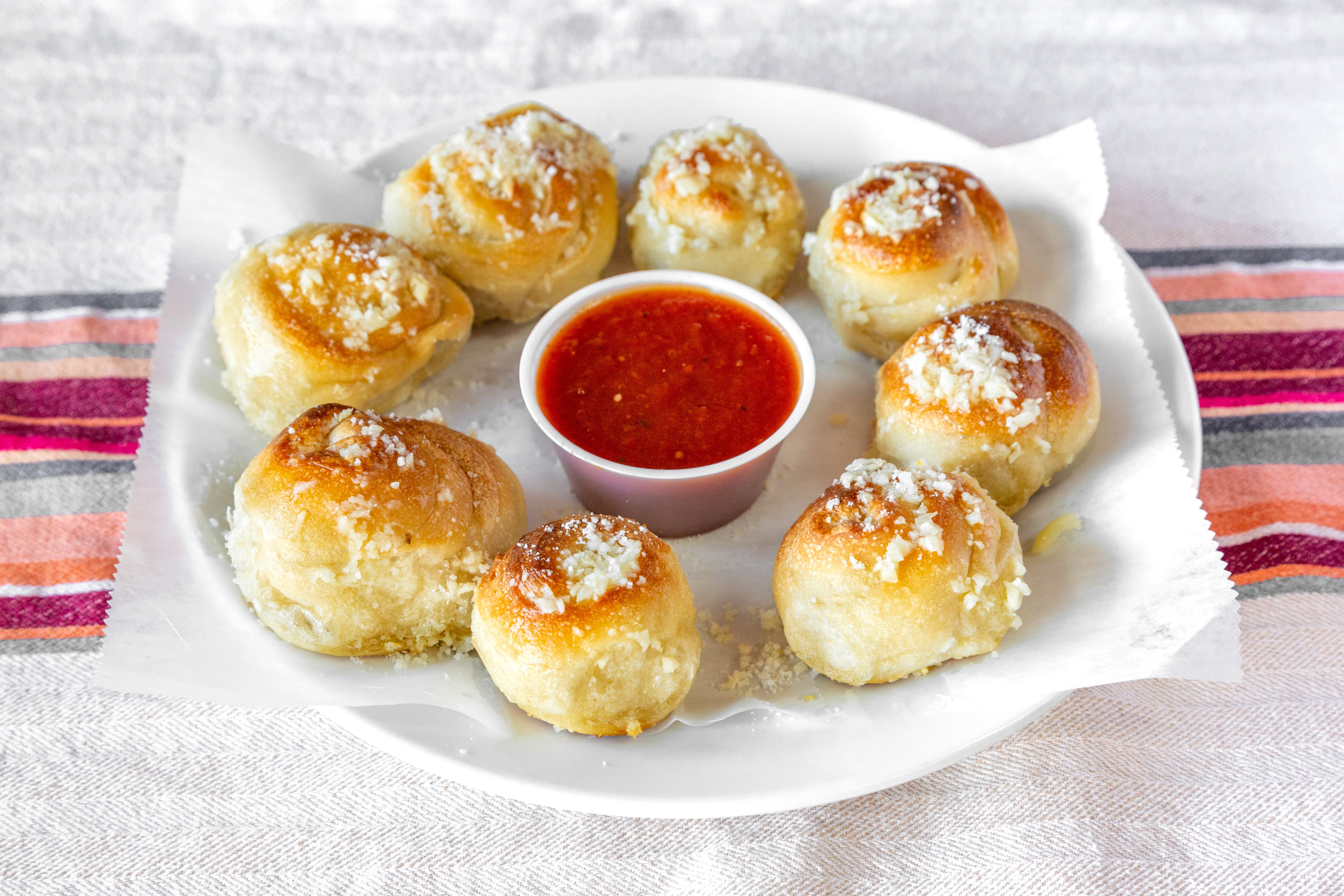 Order Garlic Knots - 8 Pieces food online from Brooklyn Pizza store, Union on bringmethat.com