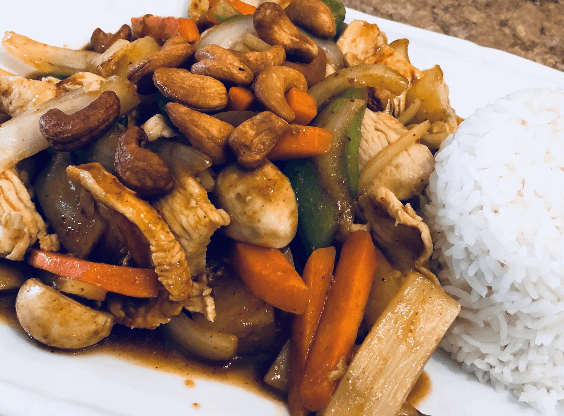 Order Cashew Nuts Dinner Combo food online from Brown Rice Thai Cuisine store, West Boylston on bringmethat.com