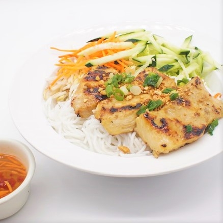 Order V-BOWL CHICKEN food online from Kim Son Cafe - Memorial store, Houston on bringmethat.com