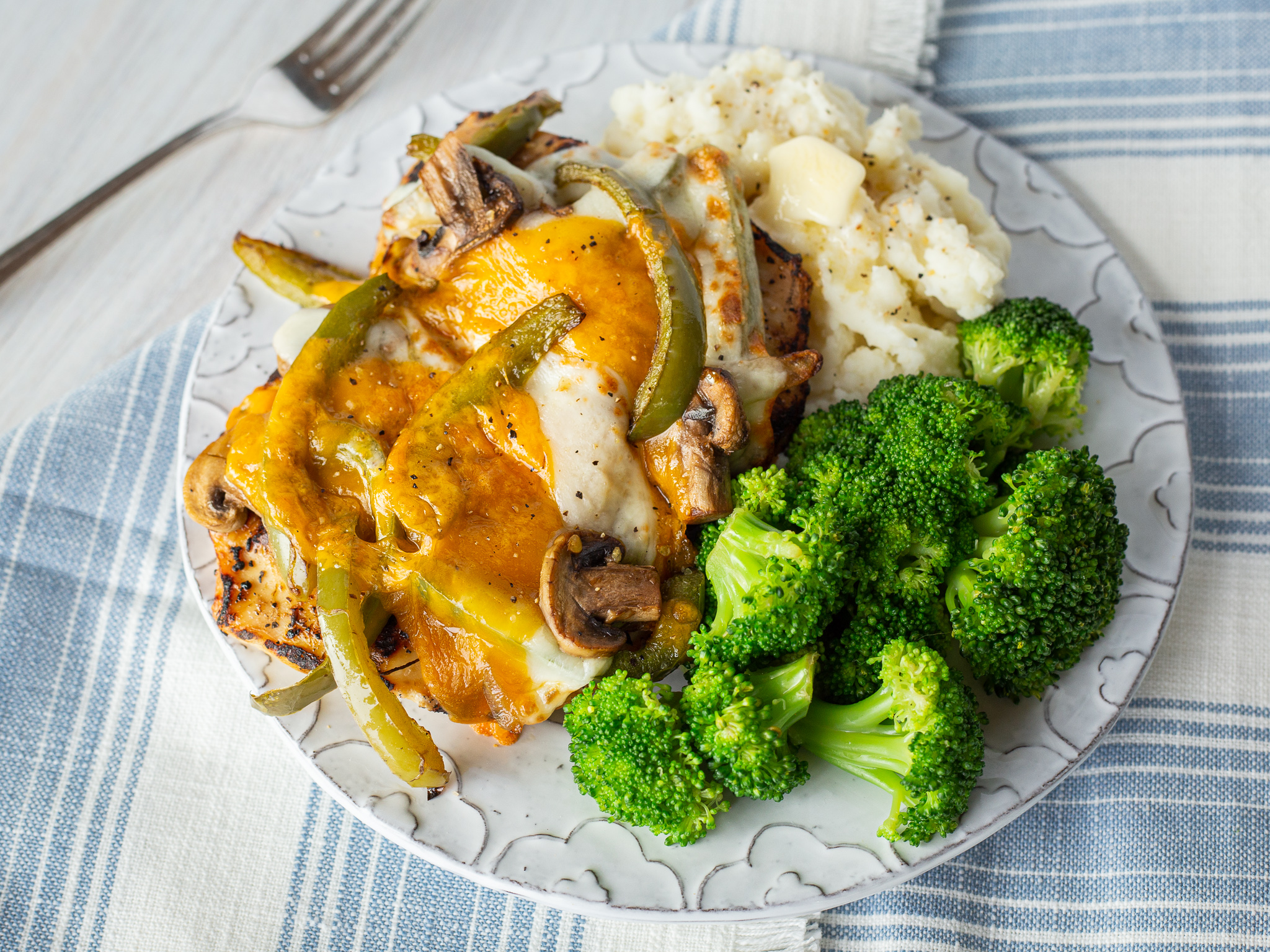 Order Smothered Chicken food online from Max & Erma store, Mars on bringmethat.com