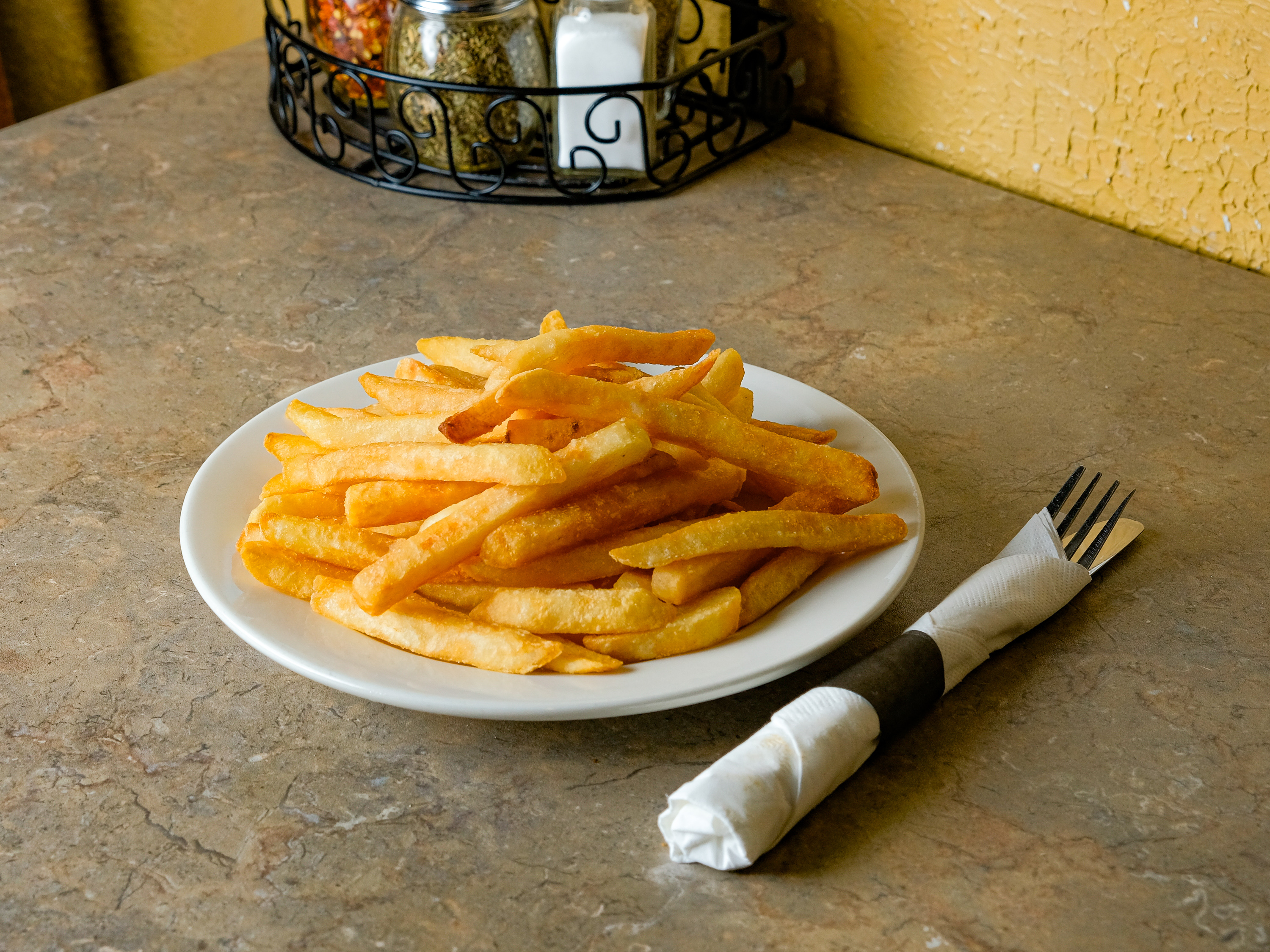 Order French Fries food online from Vince's Pizza & Restaurant store, Morrisville on bringmethat.com
