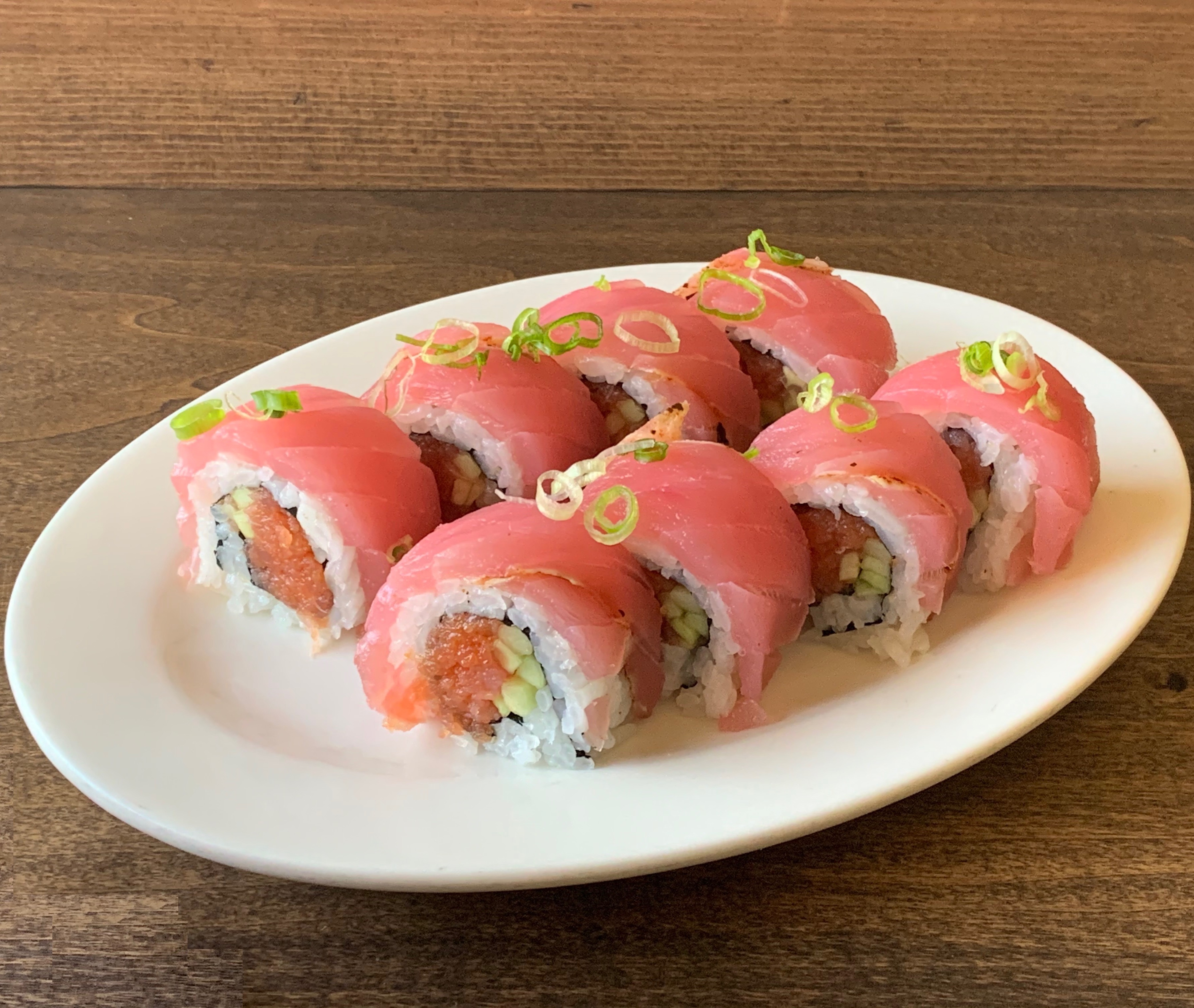 Order T&T Roll food online from Minato Sushi store, Lake Forest on bringmethat.com
