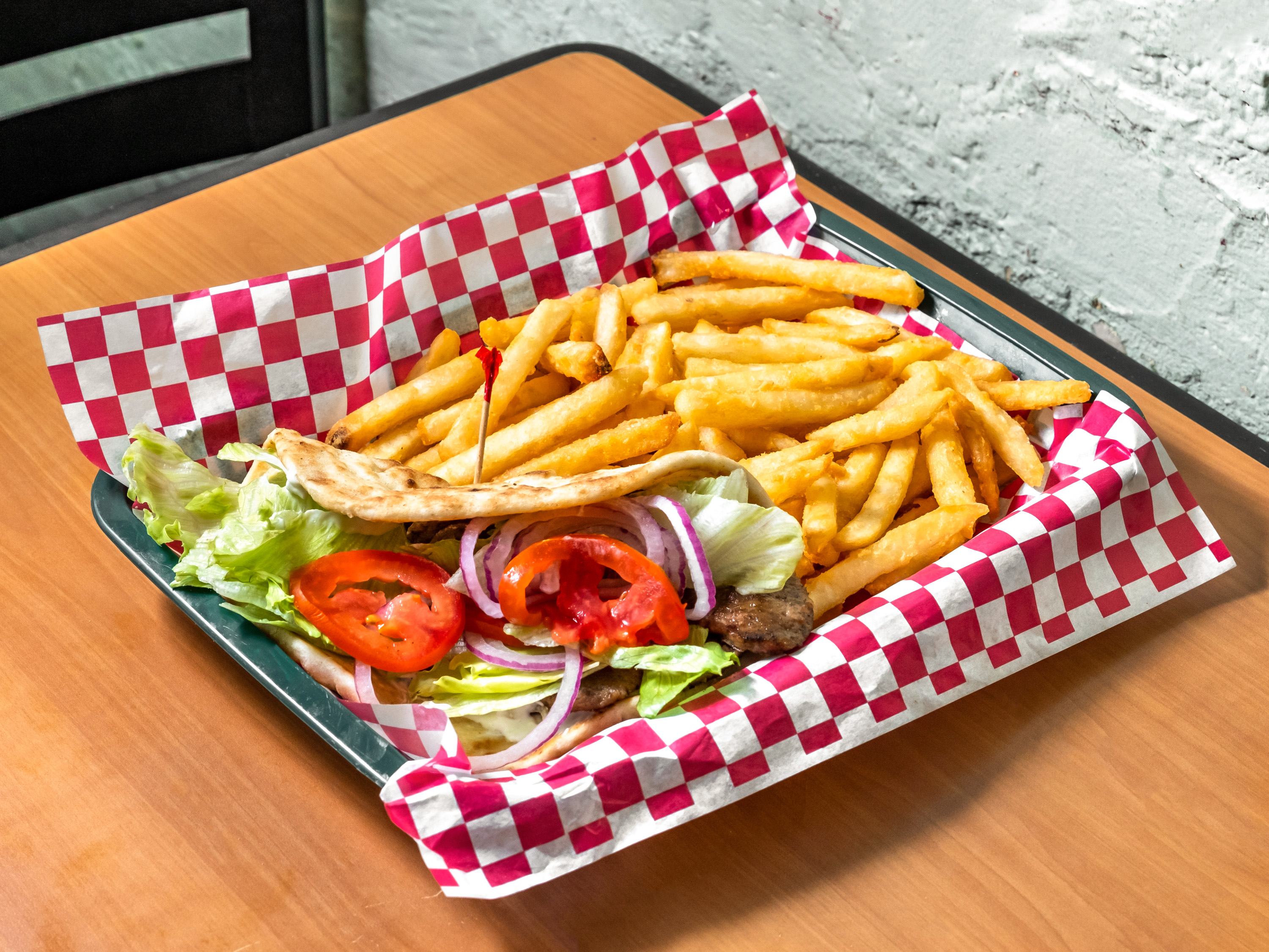 Order Lamb and Beef Gyro Platter food online from Station Pizza store, Philadelphia on bringmethat.com