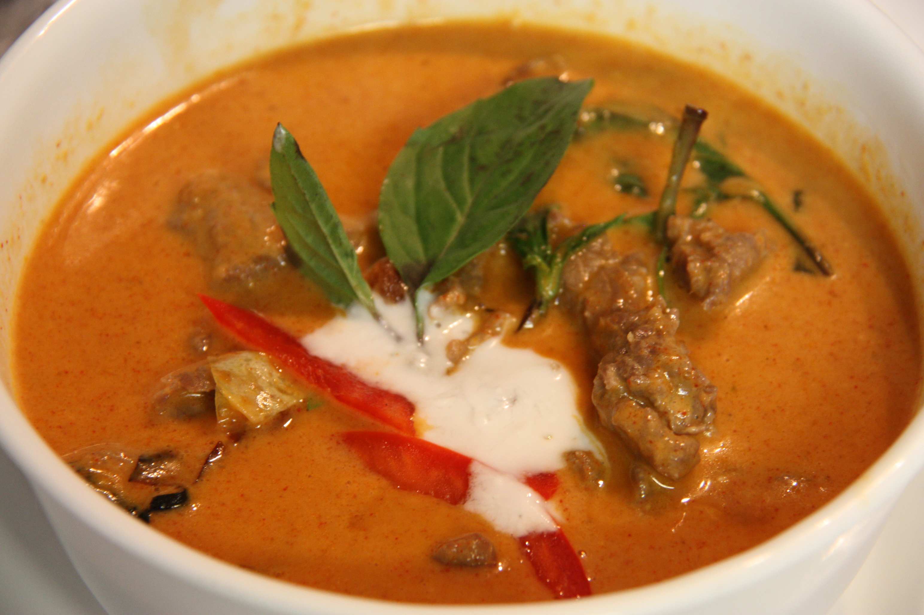 Order Panang Curry food online from Ploy Ii-Thai Cuisine store, San Francisco on bringmethat.com