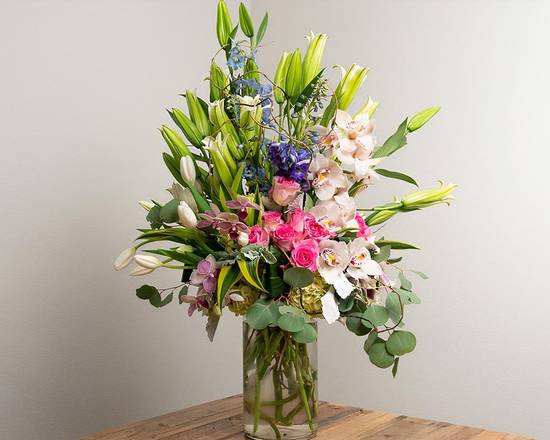 Order Deluxe Arrangement in a vase food online from @Flowers store, Carlsbad on bringmethat.com