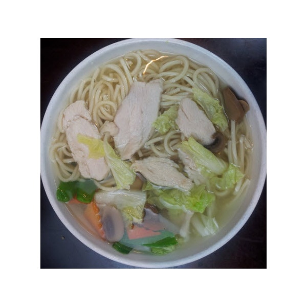 Order S9. Chicken Noodle Soup food online from 88 Chinese & Sushi Sherman Oaks store, Van Nuys on bringmethat.com