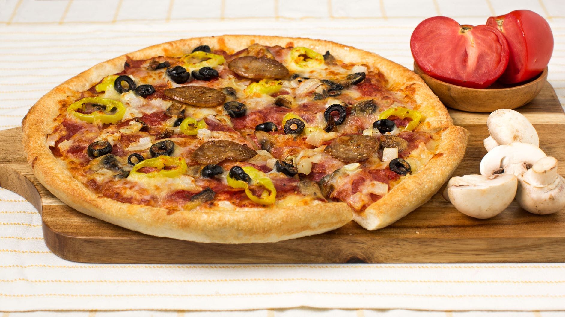 Order Sarpino's Classic Pizza - Personal 8" food online from Sarpino S Pizzeria Elmhurst store, Elmhurst on bringmethat.com