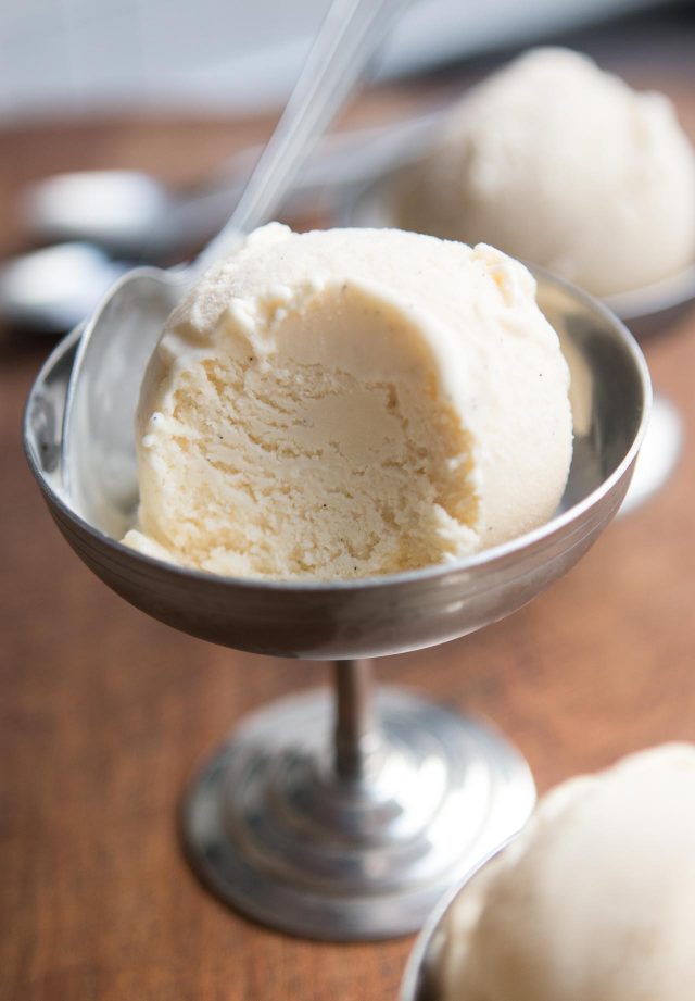 Order Vanilla Ice Cream Scoop food online from Parkway Grill store, Wichita Falls on bringmethat.com