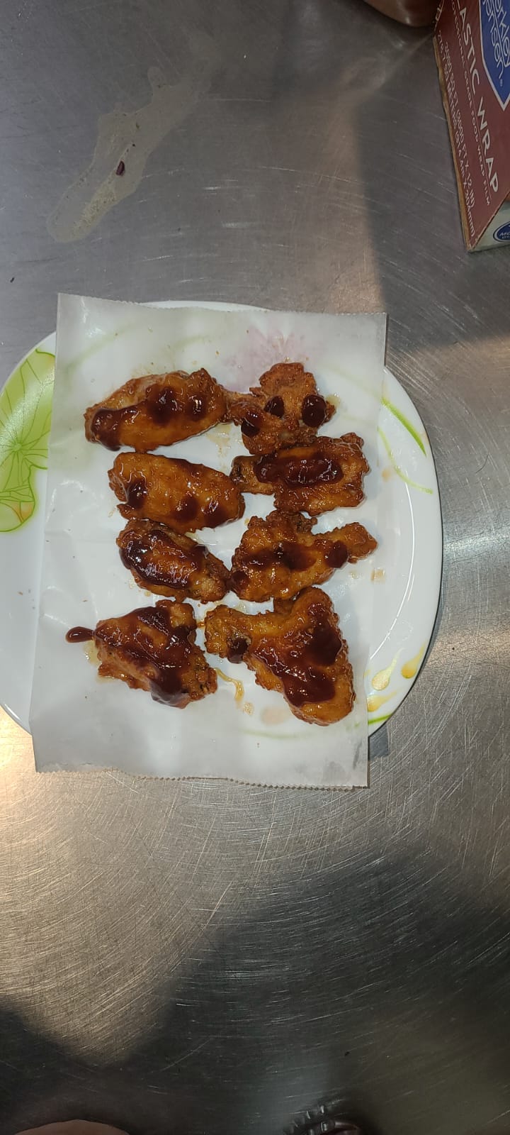 Order 8 PCS HONEY BBQ CHICKEN WING-DINGS (1st & 2nd joint) food online from Juice store, Brooklyn on bringmethat.com
