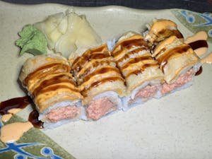 Order Clark Special Roll food online from Bistro 1051 store, Clark on bringmethat.com