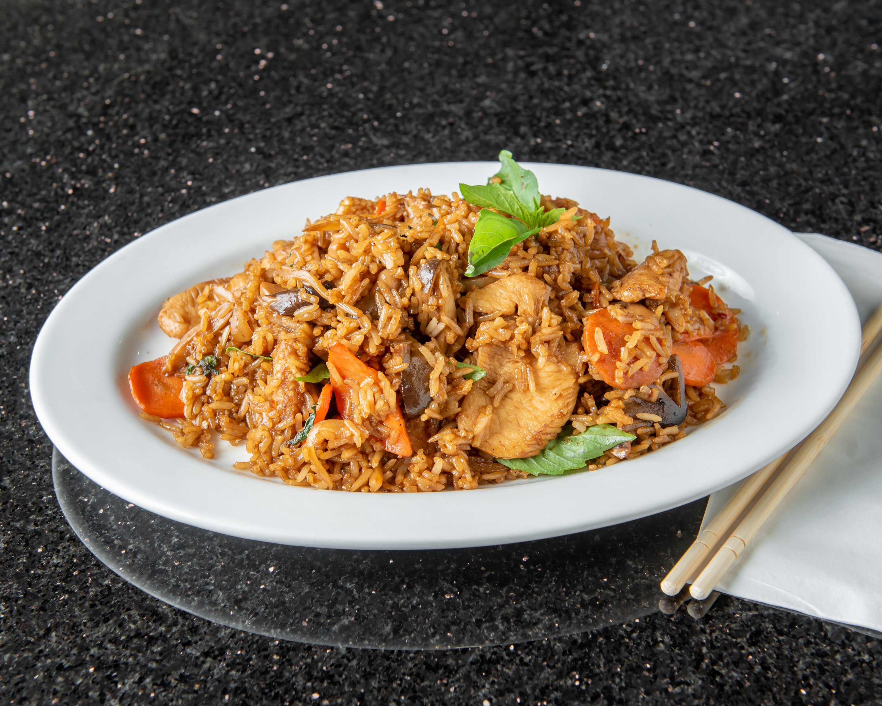 Order 26. Thai Spicy Fried Rice food online from Thai Noodles Cafe store, Libertyville on bringmethat.com