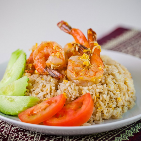 Order Shrimp Fried Rice food online from Siam chan thai cuisine store, Los Angeles on bringmethat.com