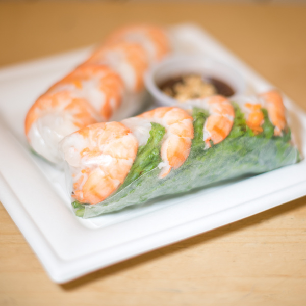 Order Summer Rolls food online from Banh Mi Zon store, New York on bringmethat.com