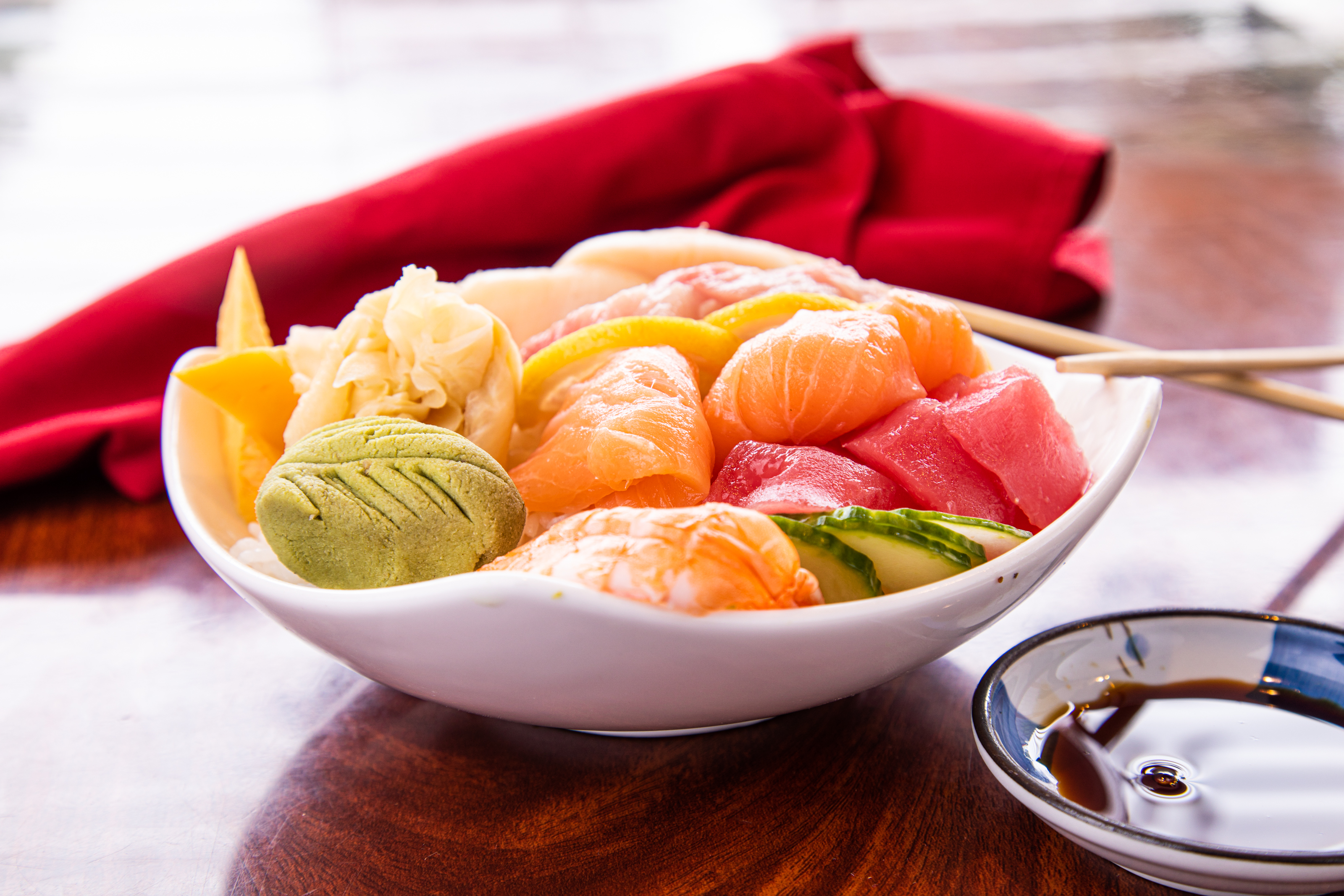 Order K28. Chriashi Donburi food online from Yama sushi restaurant store, Belmont on bringmethat.com