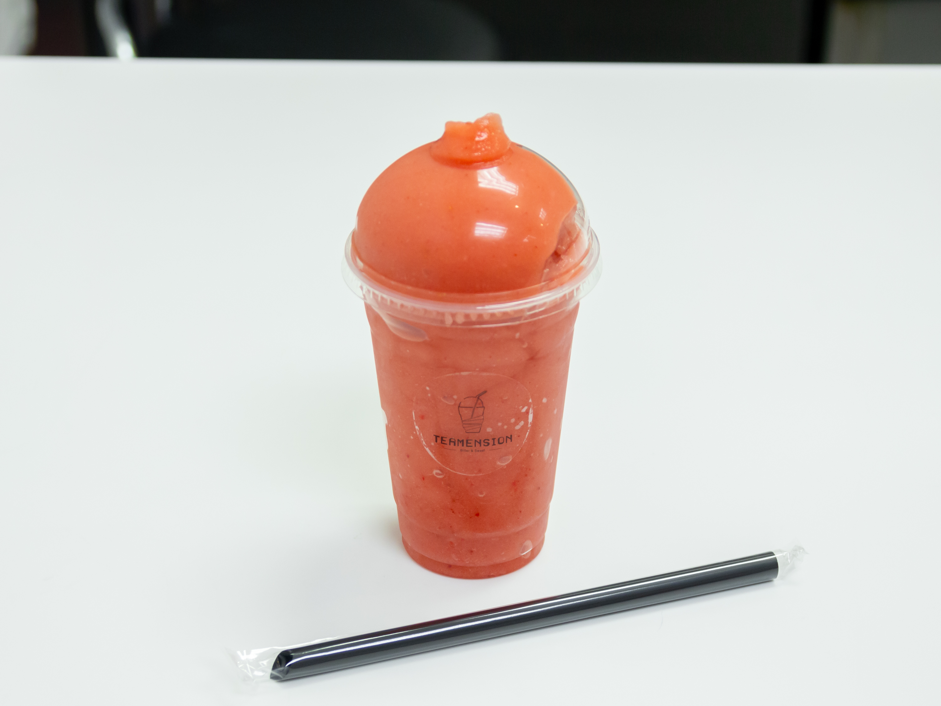 Order Strawberry Smoothie Large food online from Teamension store, Auburn Hills on bringmethat.com