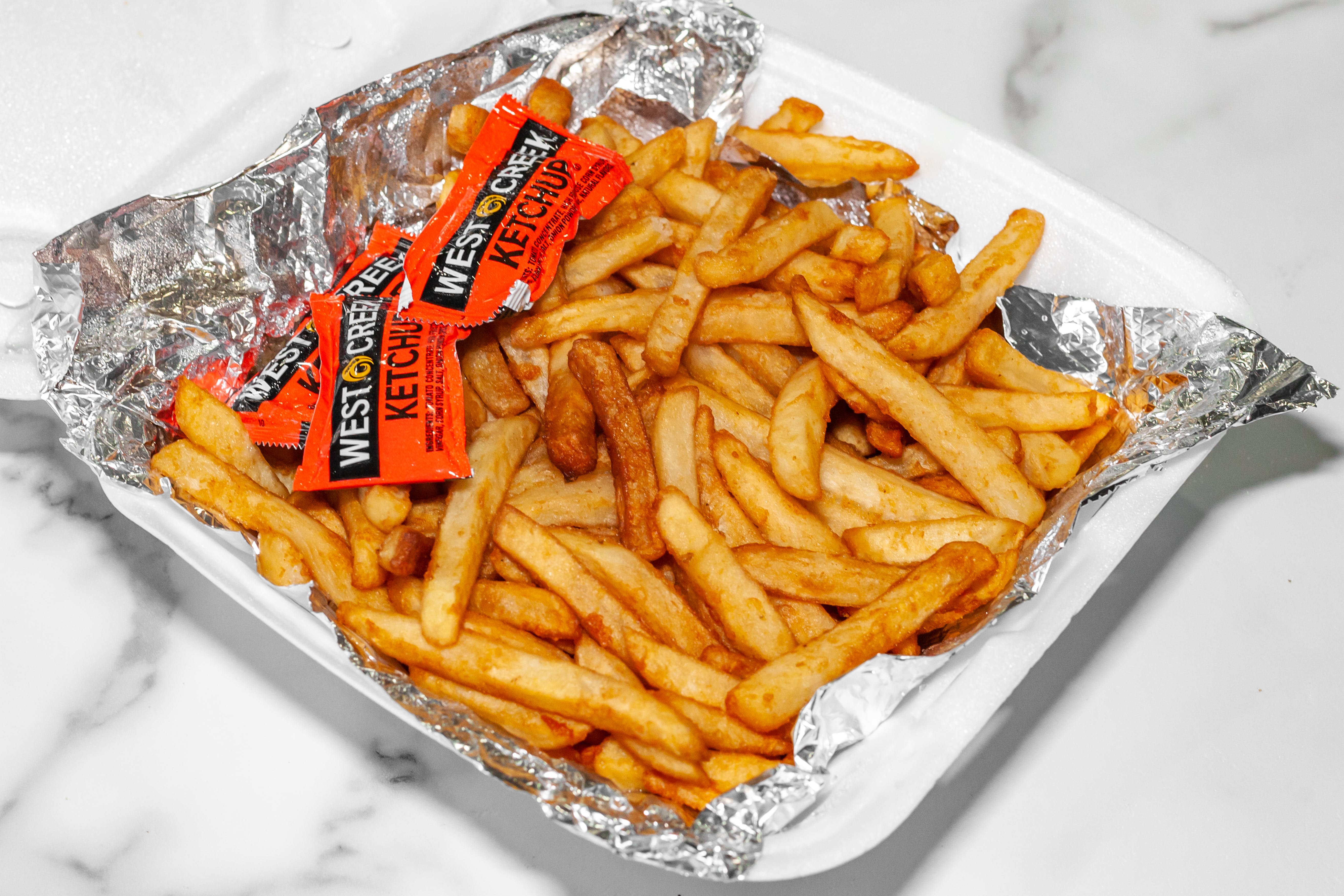 Order French Fries - Small food online from Mama's Pizza store, Fredericksburg on bringmethat.com
