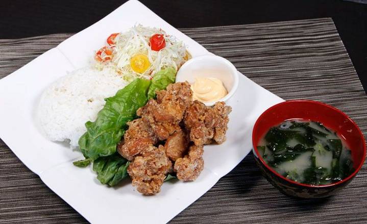 Order (L) Chicken Karaage (Japanese Fried Chicken) food online from Fujisan store, El Centro on bringmethat.com