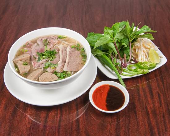 Order Phở Đặc Biệt food online from Vn Pho store, Hartford on bringmethat.com