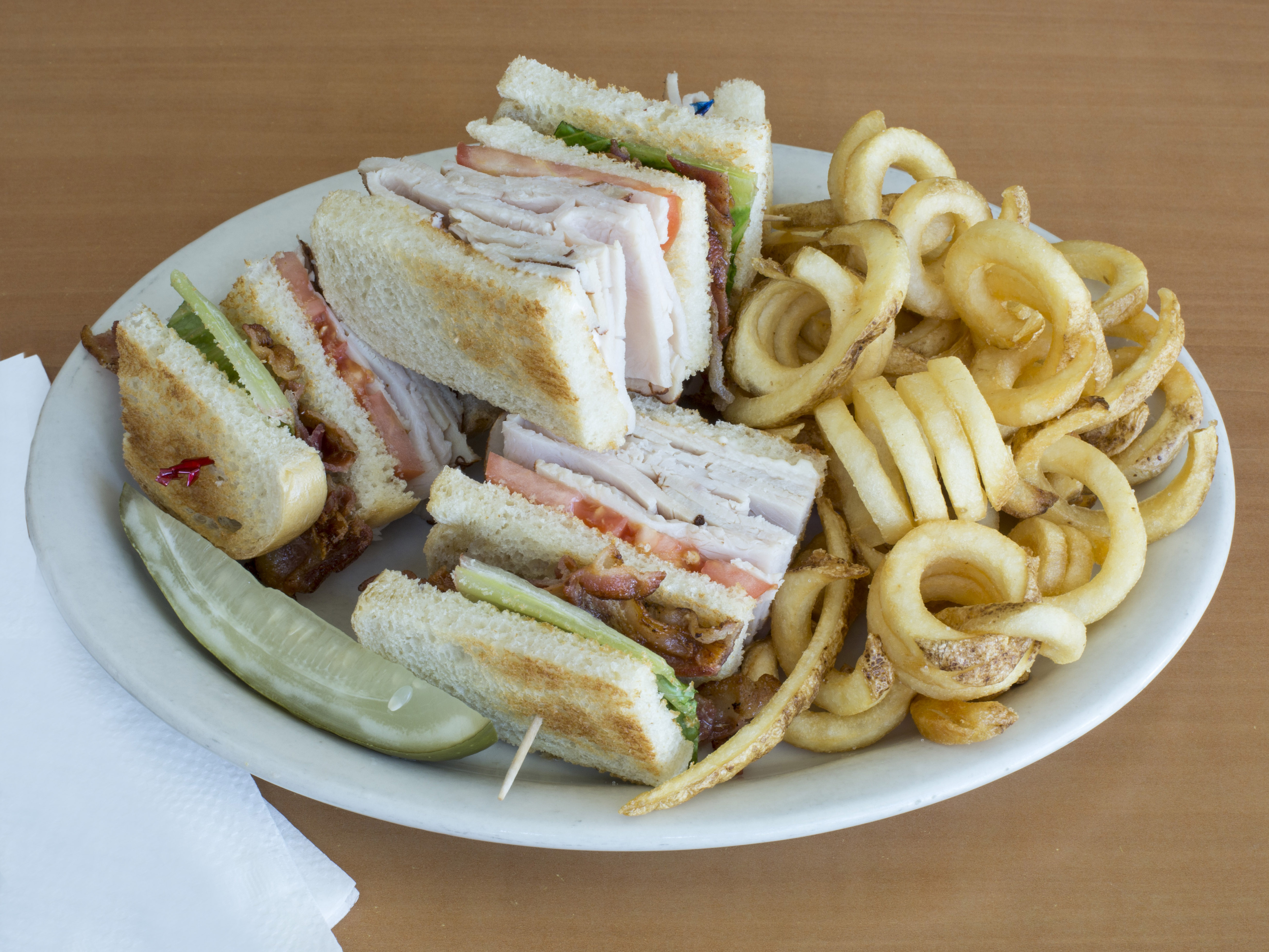 Order Club Sandwich food online from Hot Wings Cafe store, Pasadena on bringmethat.com