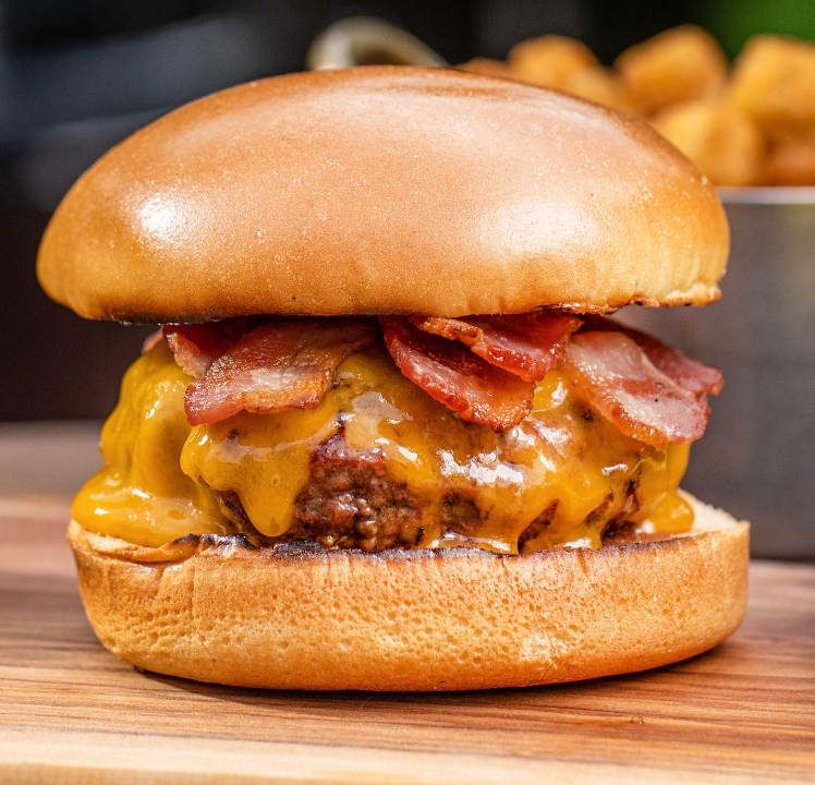 Order Bacon Cheddar Burger food online from First Down Sports Bar & Grill store, Arlington on bringmethat.com