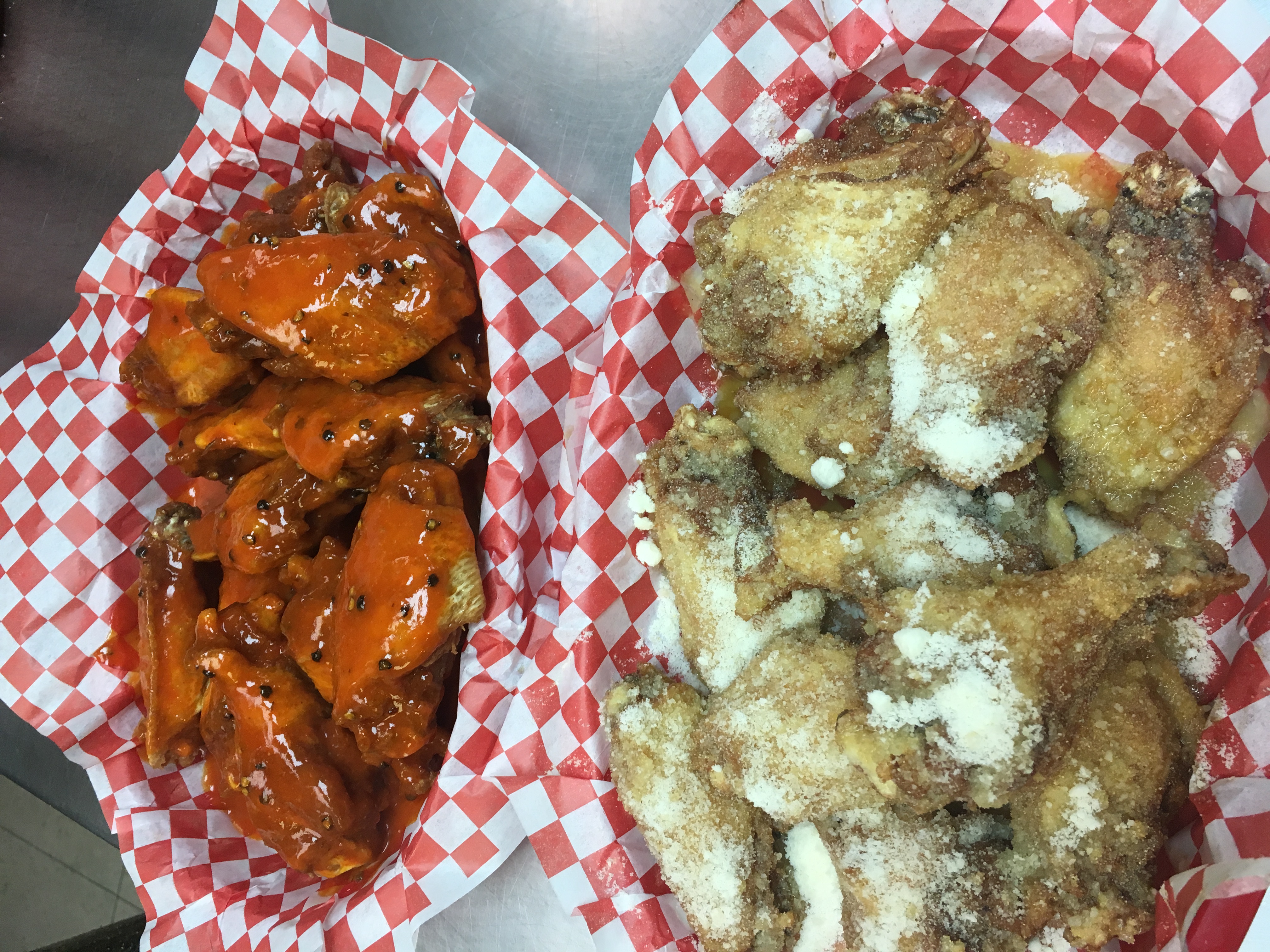 Order 51 Wings food online from Route 51 Wings store, Brentwood on bringmethat.com