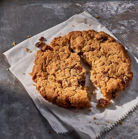 Order Oatmeal Raisin Cookie food online from Panera store, Surprise on bringmethat.com
