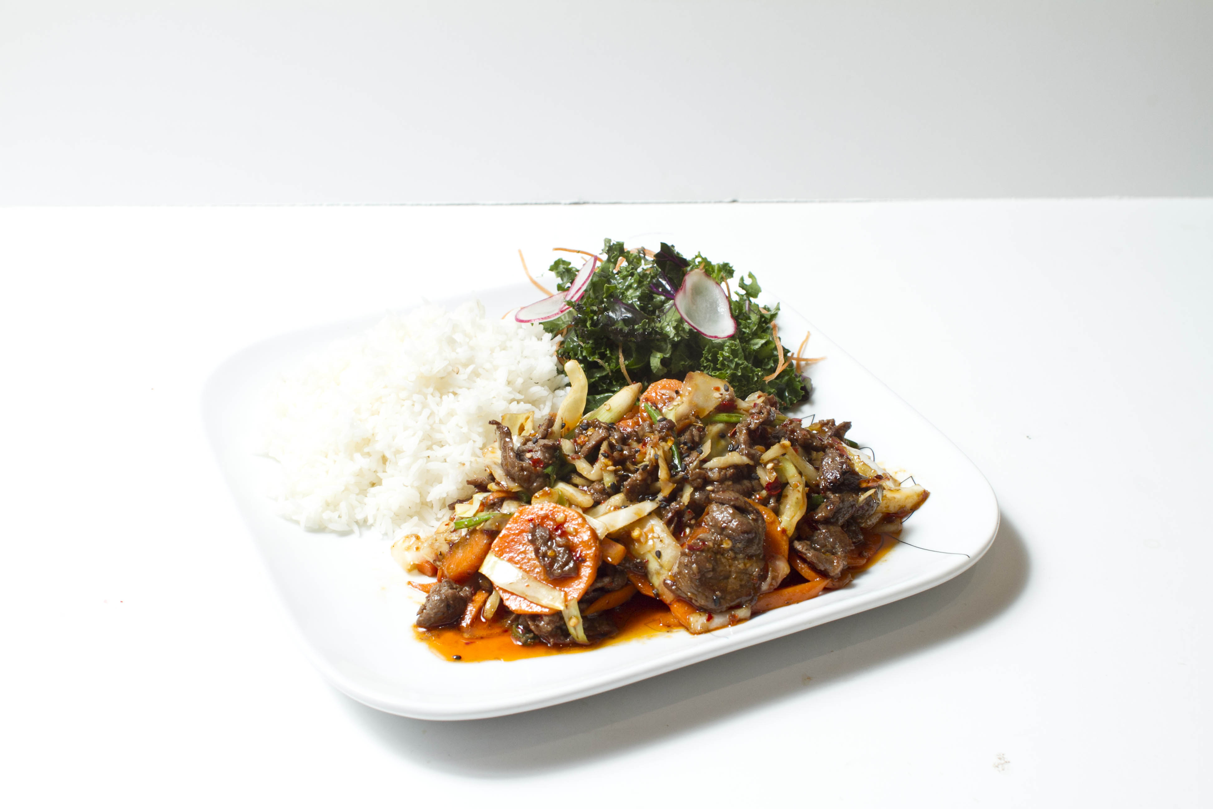 Order Mongolian Beef Plate food online from Black Sesame store, Irving on bringmethat.com