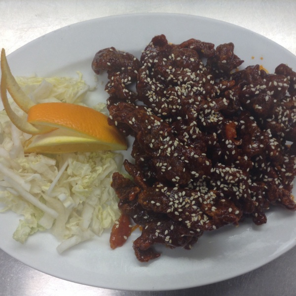 Order H17. Sesame Beef food online from Full House Chinese Restaurant store, San Antonio on bringmethat.com