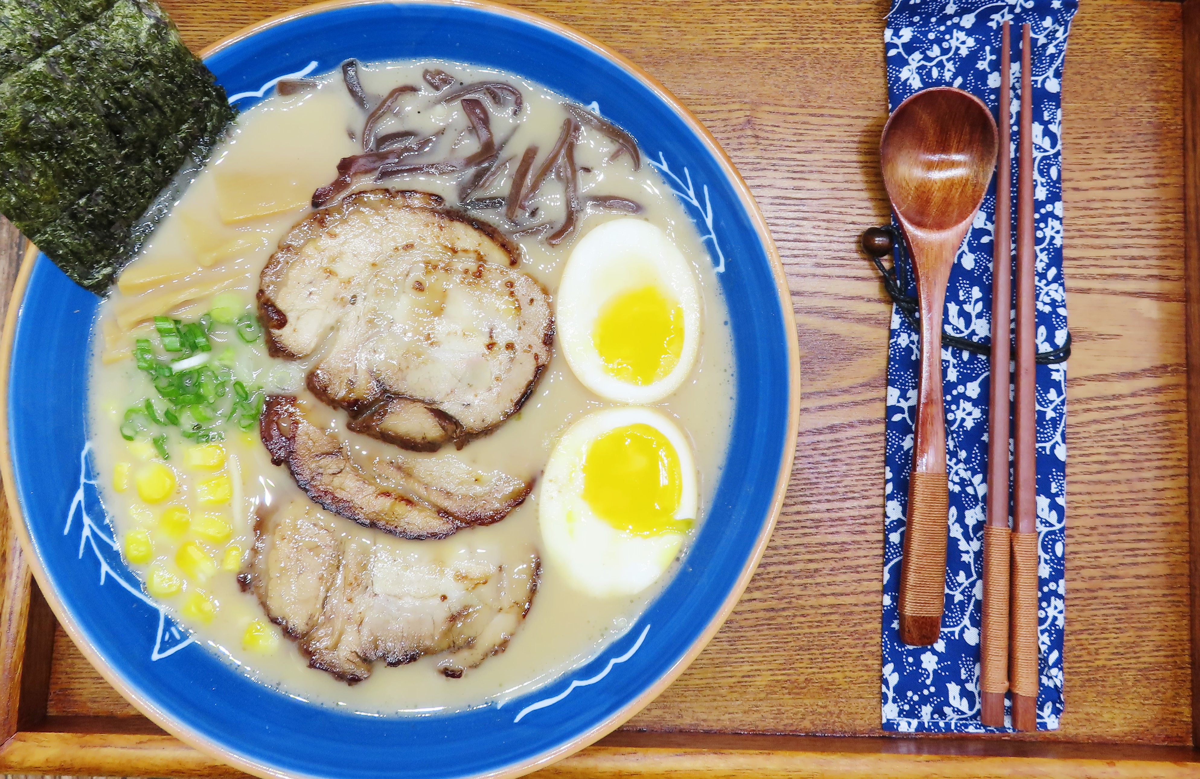 Order Miso Ramen food online from Peking Express store, South Ozone Park on bringmethat.com