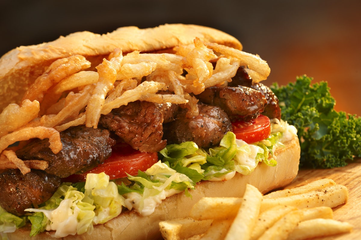 Order Bistro Steak Sandwich food online from Sizzler store, South Jordan on bringmethat.com