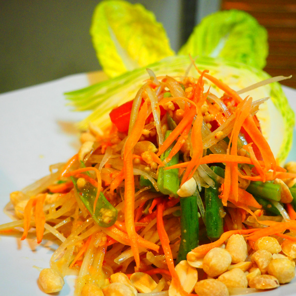 Order 19. Thai Papaya Salad food online from The Taste Kitchen store, Culver City on bringmethat.com
