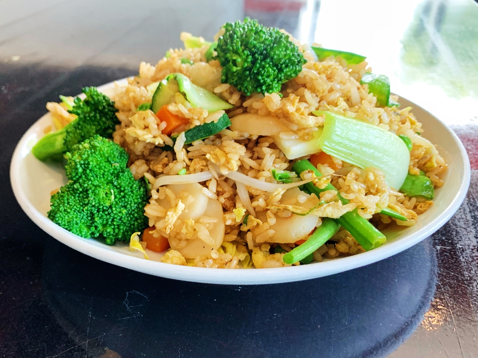 Order House Fried Rice food online from Kung Pao Bistro store, West Hollywood on bringmethat.com